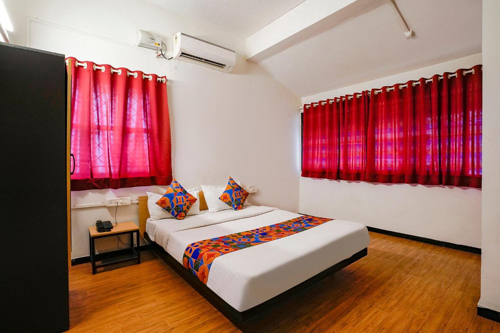 Fabhotel Saubhagya Inn นาสิก ภายนอก รูปภาพ